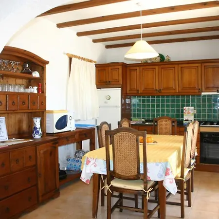 Clasica Con Piscina Privada Y Jardin, Cerca De La Playa, Ideal Familias Y Mascotas - Hisp-216-208 *